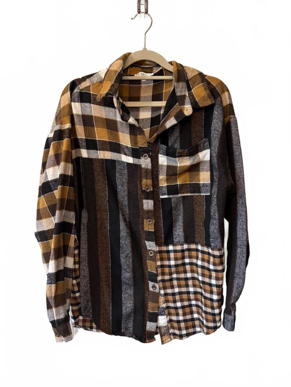 Aemi & Co plaid button down, women's size small